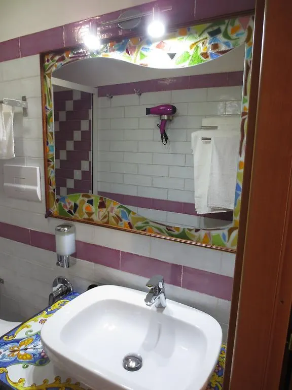 Aurora Bed And Breakfast Santo Stefano di Camastra Bed & Breakfast