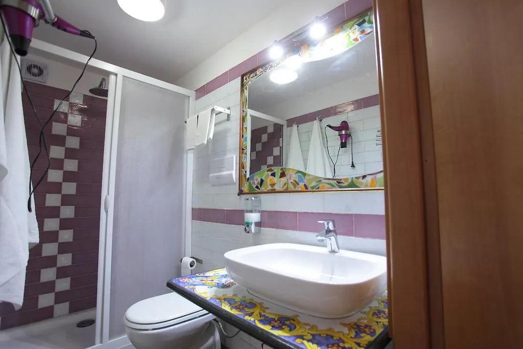 Aurora Bed And Breakfast Santo Stefano di Camastra